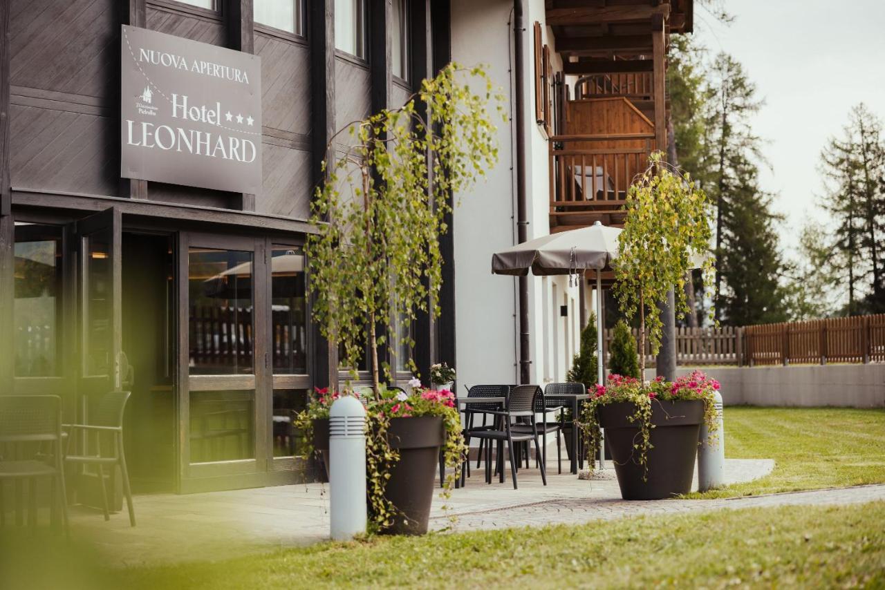 Hotel Leonard Nova Ponente Ngoại thất bức ảnh